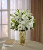 The FTD® Holiday Elegance™ Bouquet for Kathy Ireland Home